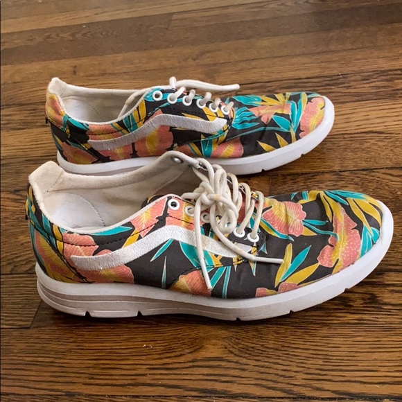 Vans Tropical Sneakers - Picture 5 of 6